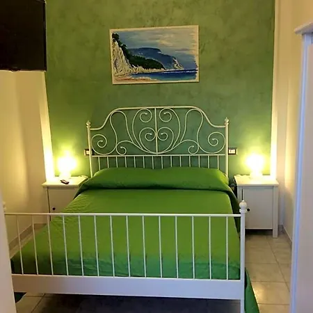 Bed & Breakfast Sara Mare 3*