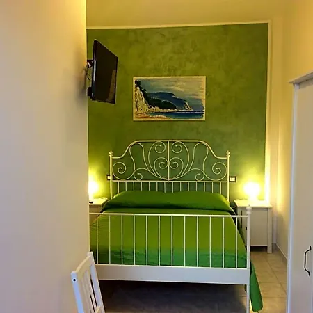 Sara Mare Bed & Breakfast