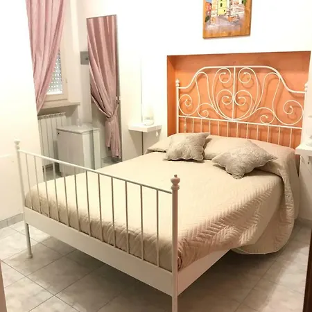 B&B Sara Mare 마르첼리